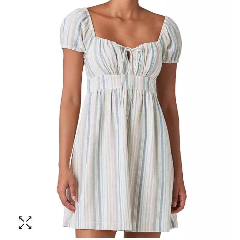 Sweetheart-Neck Babydoll Mini Dress